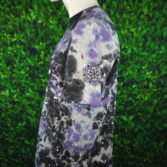 Affliction Men's Black Label Rhinestone Skull T-shirt - Size: XL- Tie-dye - NWT - Picture 9 of 10